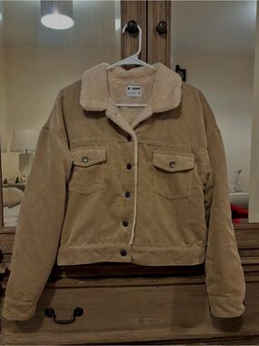 Cozy Corduroy Teddy-Lined Jacket in Tan by